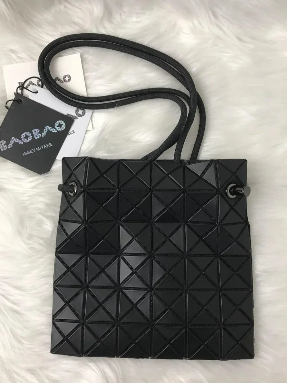 NEW BAO BAO ISSEY MIYAKE  WRING  Black shoulder bag - Picture 3 of 12